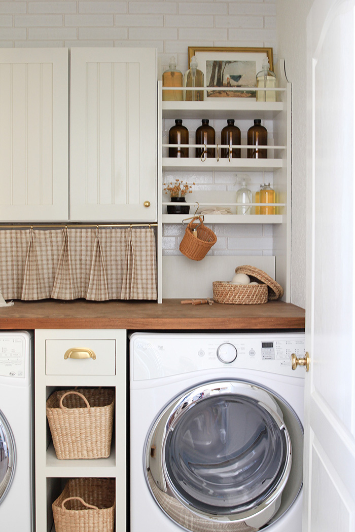 Laundry Room tile backsplash