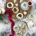 Holiday Meringue Cookie Wreaths