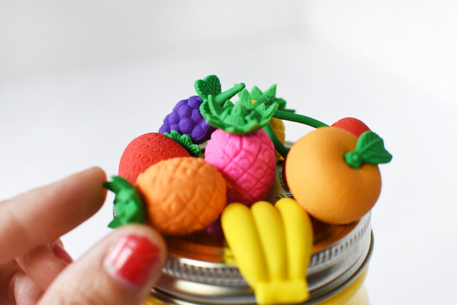Fruit erasers