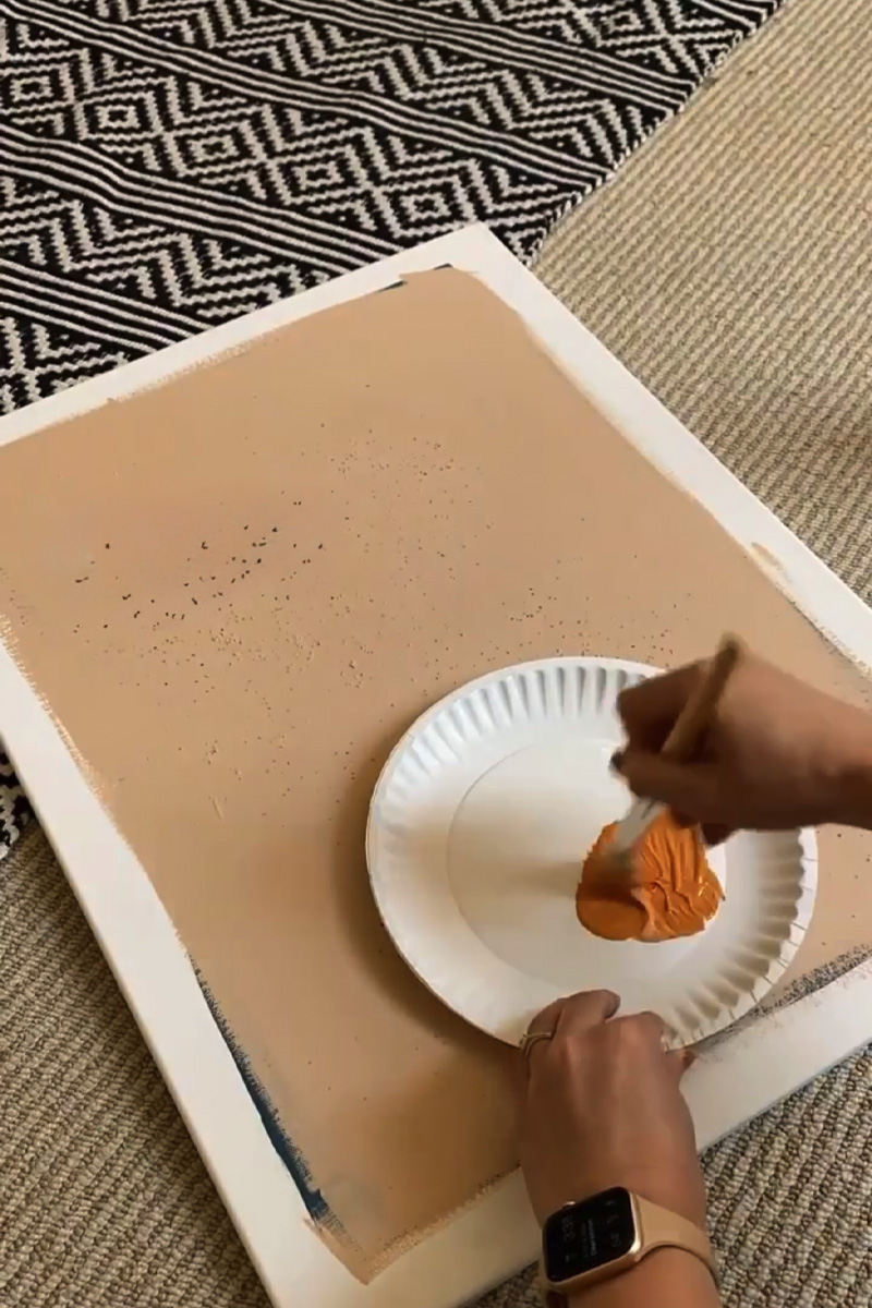 Orange paint