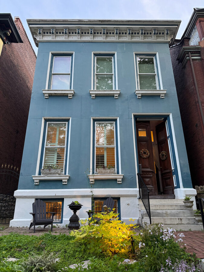 Blue Missouri Airbnb rental home, St Louis MO