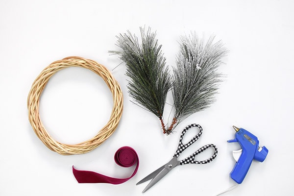 Evergreen Wreath supplies