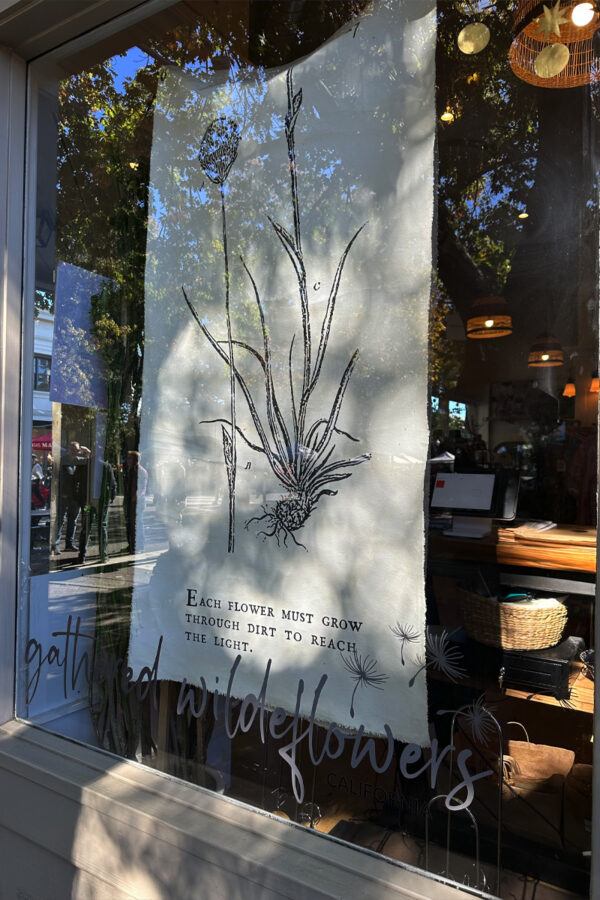 Gathered Wildeflowers shop in downtown Healdsburg, CA wine country