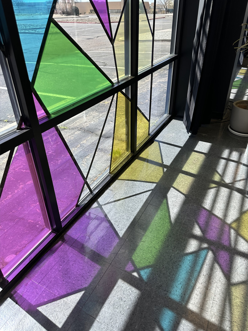 Color patterns with Colorful cellophane 
