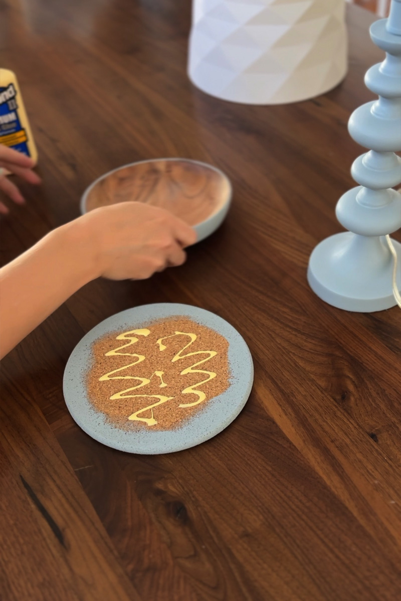 Glue wooden dish to cork trivet
