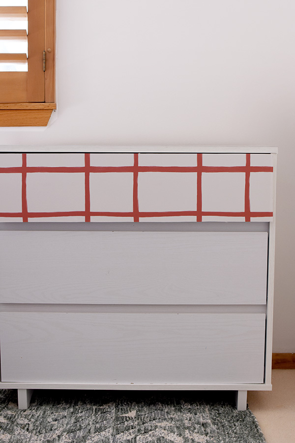 Dresser update with Grid Wallpaper