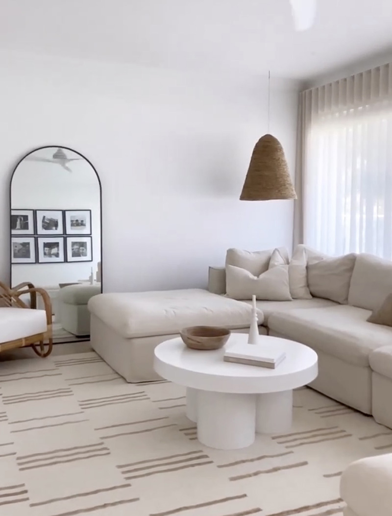 White Minimal Living Room