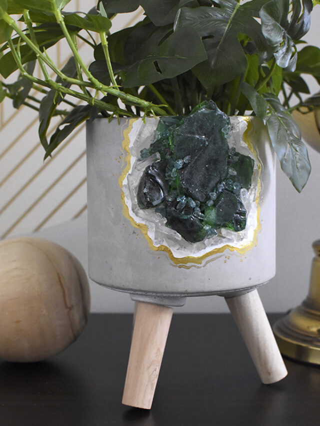Create a Geode Planter Delineate Your Dwelling