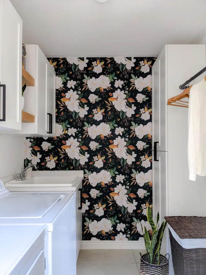 Laundry Room wallpaper